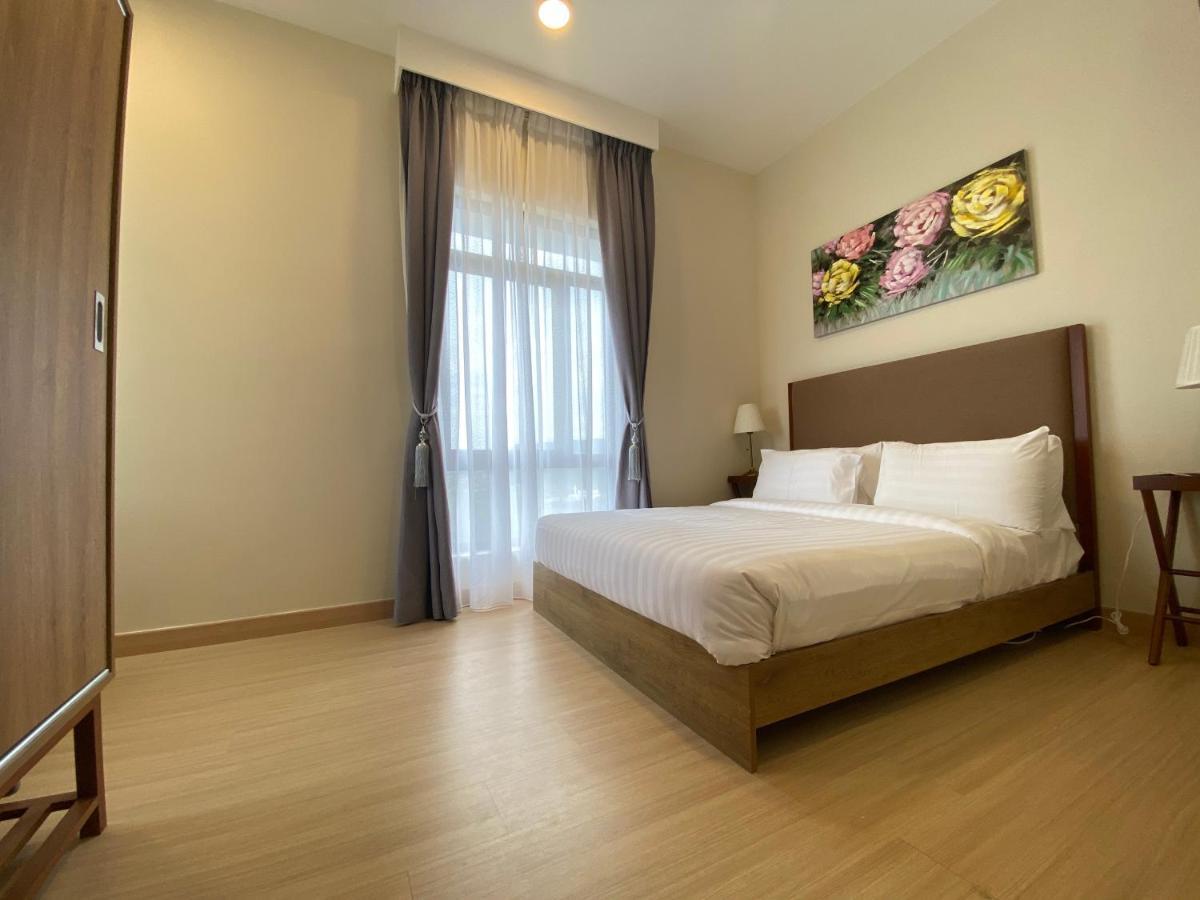 Timurbay By Seascape Kuantan Exterior photo