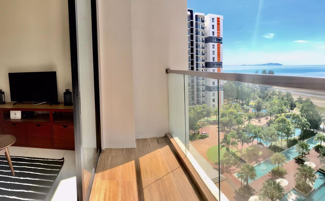 Timurbay By Seascape Kuantan Exterior photo
